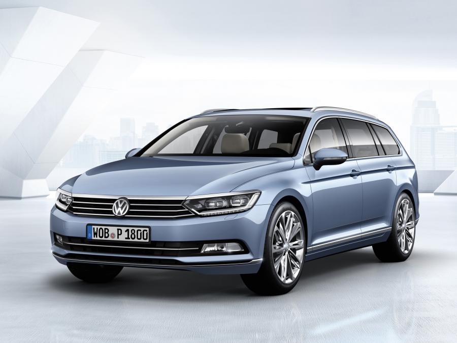  Volkswagen Passat Variant 2015 года  (фото 12 из 20)